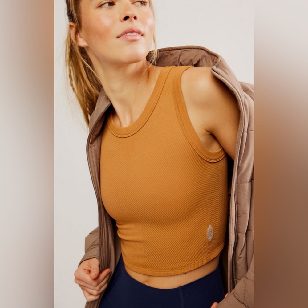 NWOT Free People Movement Free Throw Muscle Compressive Ribbed Tank Camel XS/S